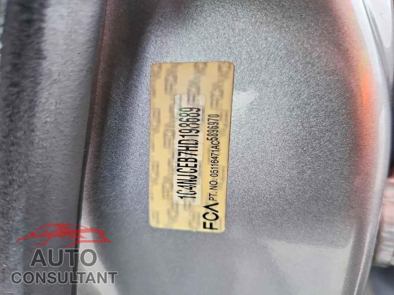 JEEP COMPASS 2017 - 1C4NJCEB7HD198689