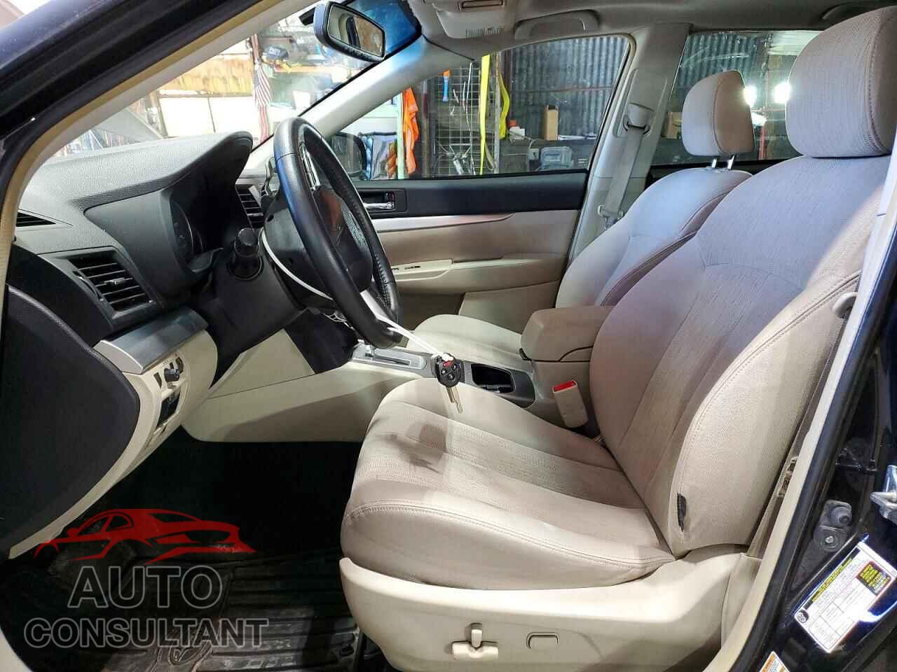 SUBARU OUTBACK 2014 - 4S4BRBDCXE3300855