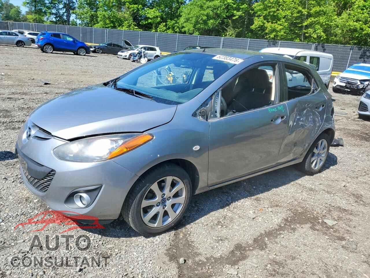 MAZDA 2 2014 - JM1DE1LZ9E0174160