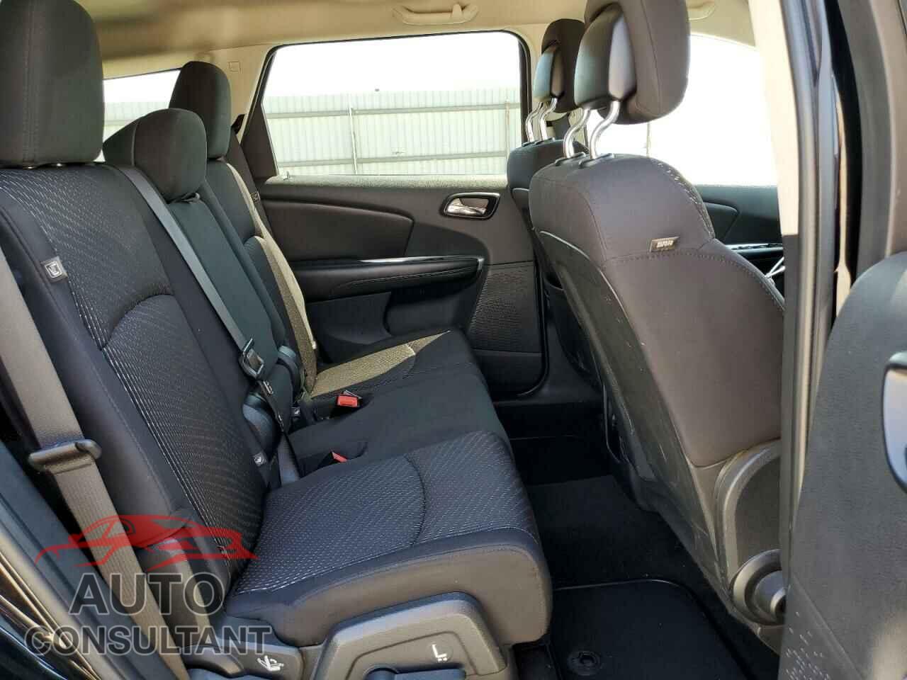 DODGE JOURNEY 2015 - 3C4PDCBG7FT584147