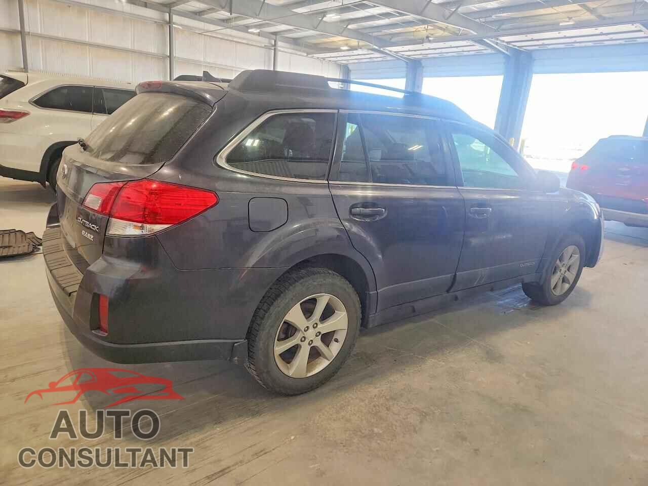SUBARU OUTBACK 2013 - 4S4BRBKC9D3239886