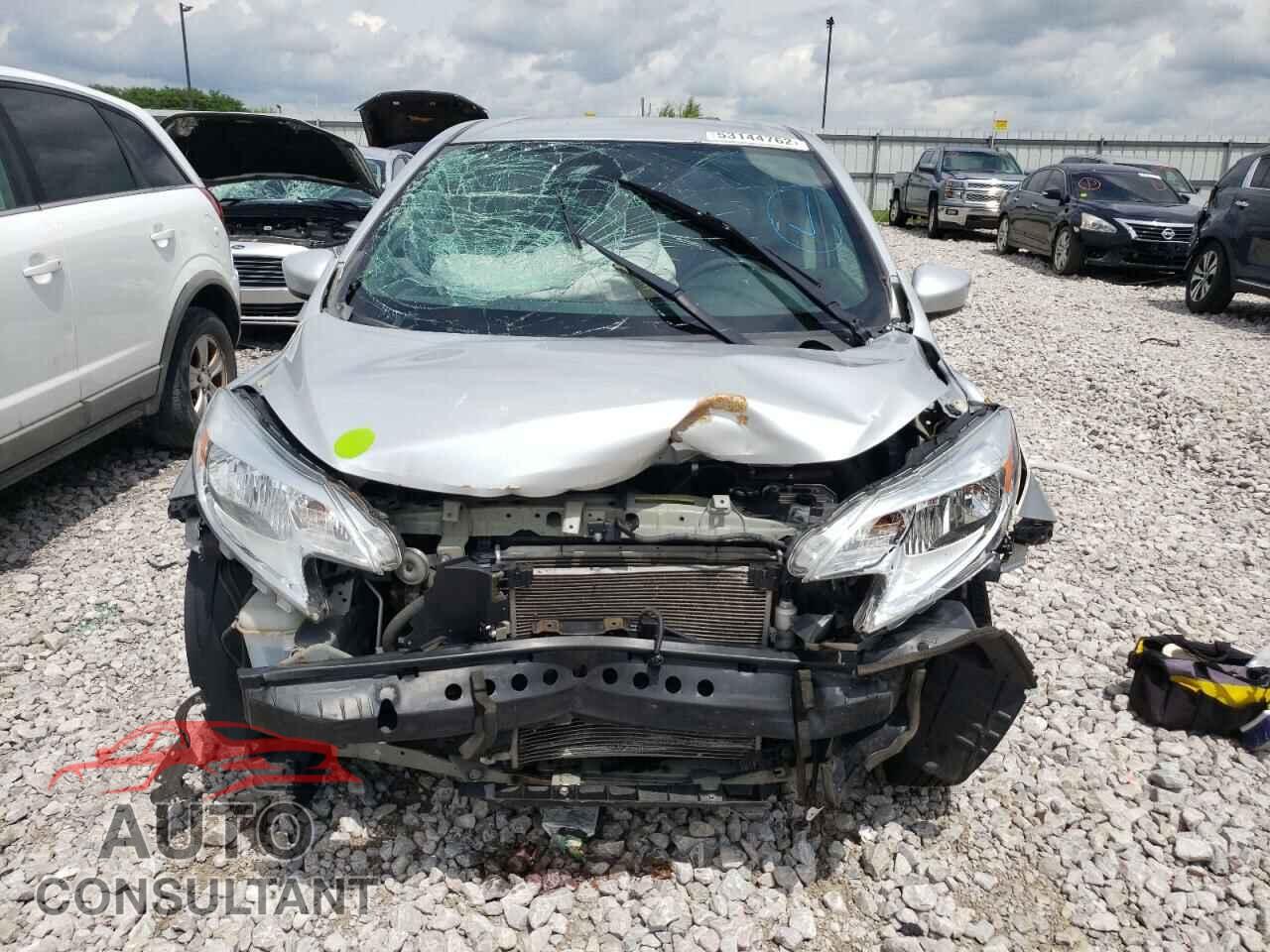NISSAN VERSA 2016 - 3N1CE2CP4GL393567
