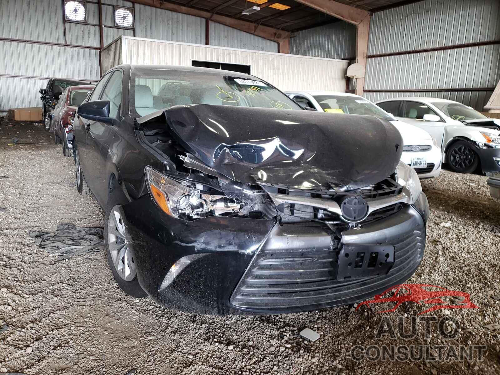 TOYOTA CAMRY 2016 - 4T4BF1FK5GR583711