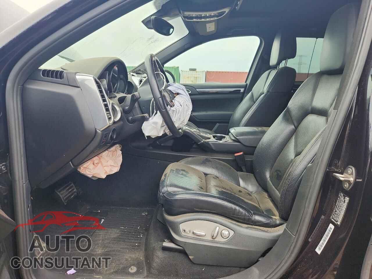 PORSCHE CAYENNE 2012 - WP1AA2A28CLA00780