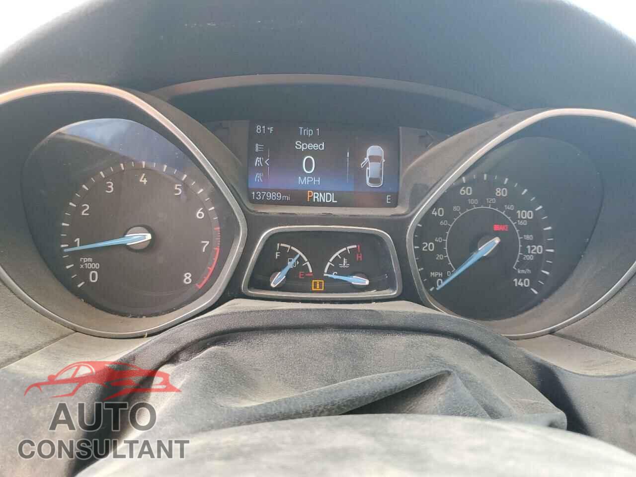 FORD FOCUS 2017 - 1FADP3K24HL301710