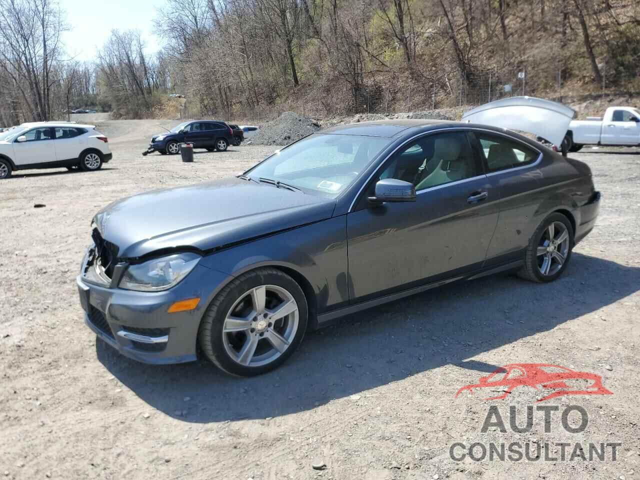 MERCEDES-BENZ C-CLASS 2013 - WDDGJ4HB4DF996985