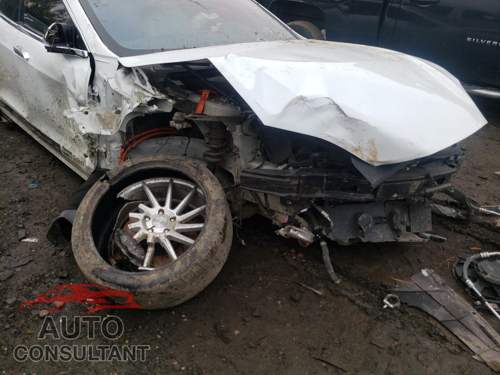 TESLA MODEL S 2016 - 5YJSA1E20GF174636