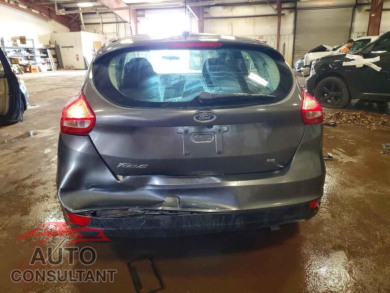 FORD FOCUS 2017 - 1FADP3K23HL213960