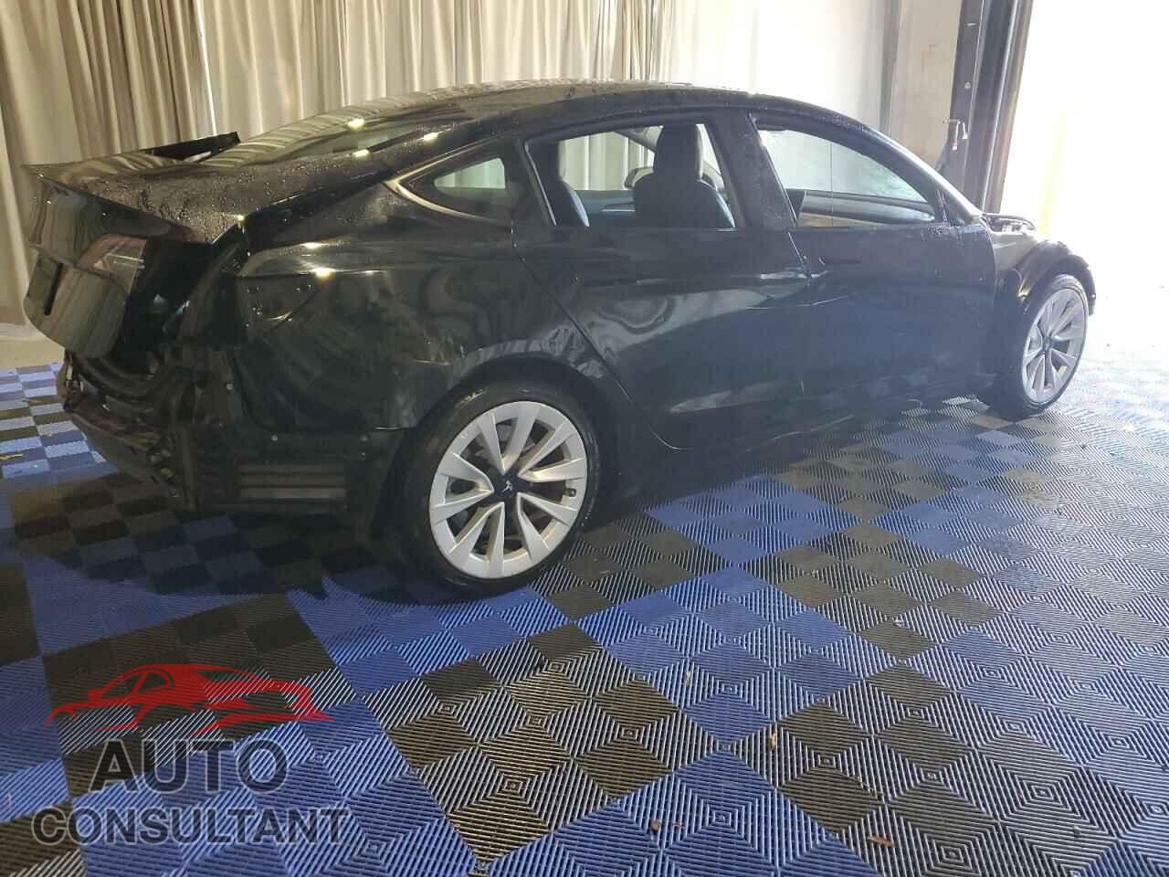 TESLA MODEL 3 2022 - 5YJ3E1EA7NF287044