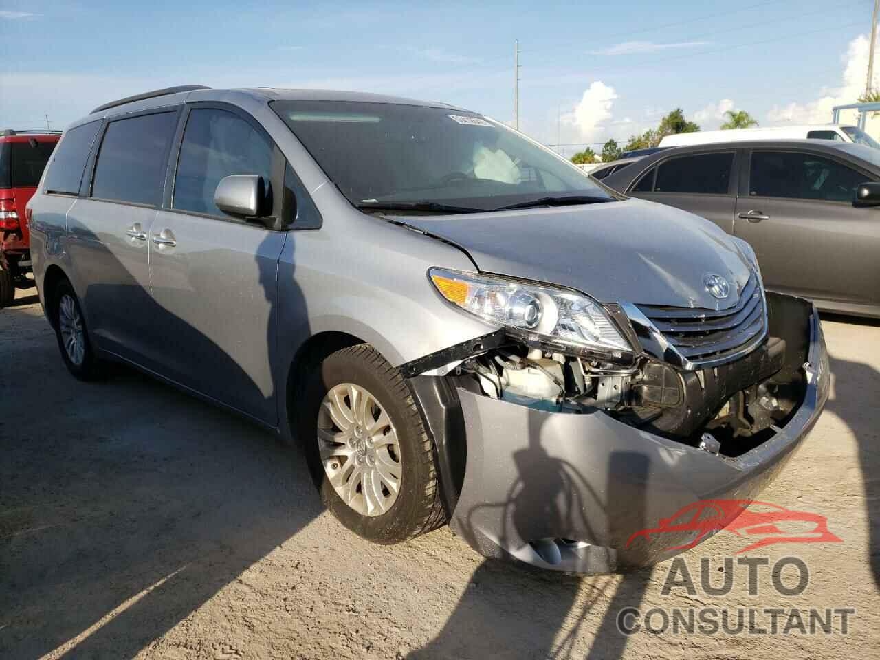 TOYOTA SIENNA 2017 - 5TDYZ3DC7HS863529