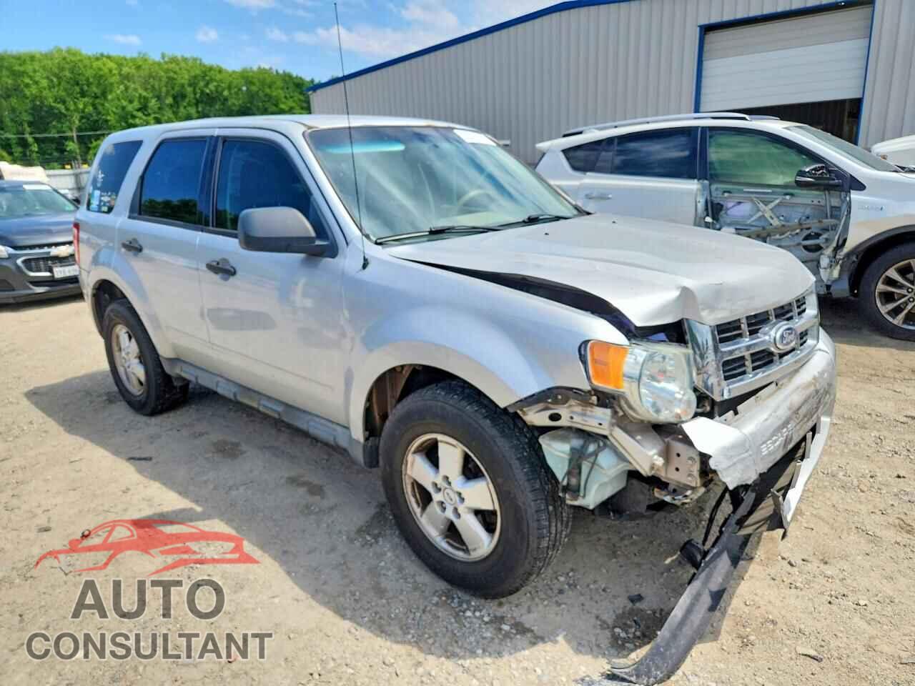 FORD ESCAPE 2010 - 1FMCU0C74AKB09900