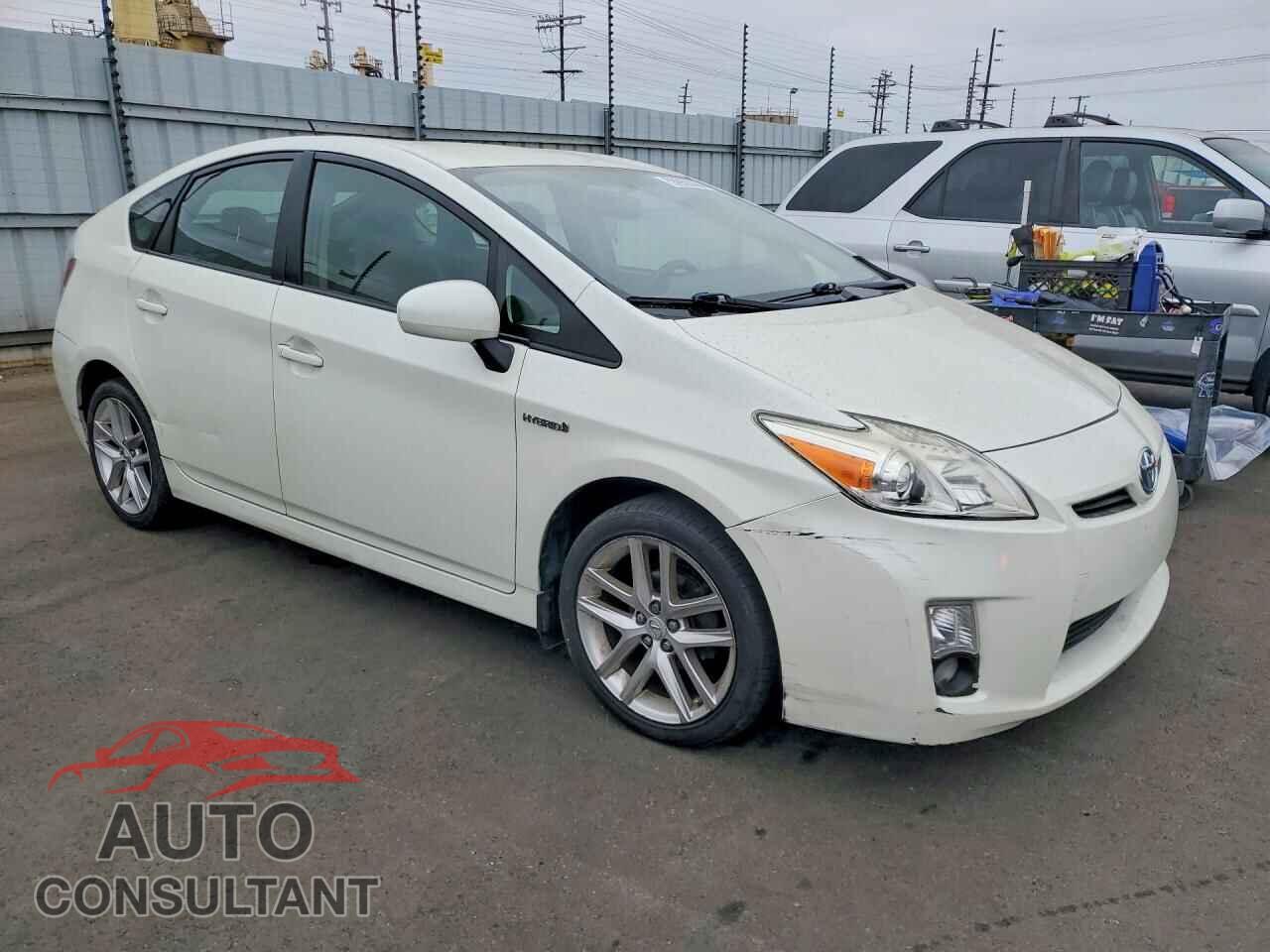 TOYOTA PRIUS 2011 - JTDKN3DU3B5322033