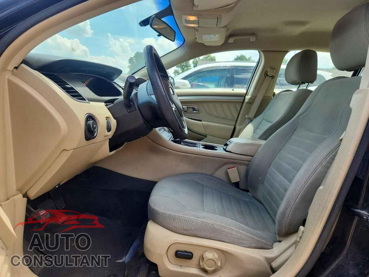 FORD TAURUS 2017 - 1FAHP2D84HG111587