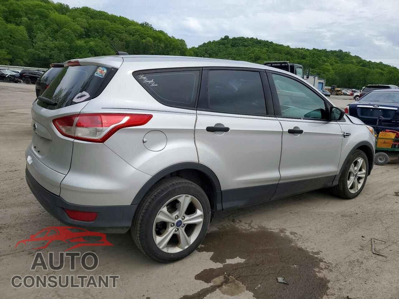 FORD ESCAPE 2015 - 1FMCU0F70FUB37541