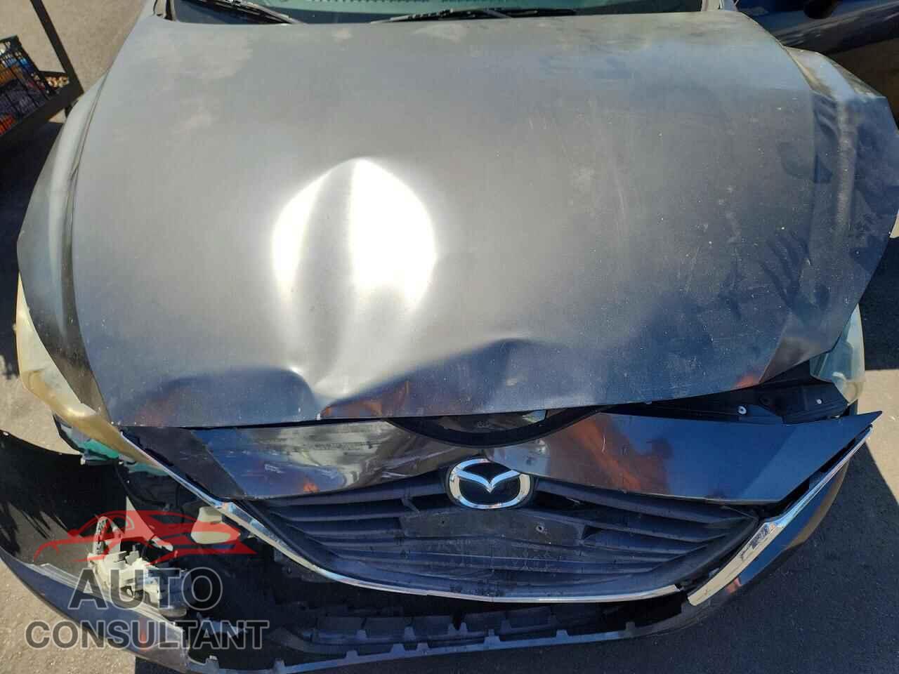 MAZDA 3 2016 - JM1BM1U74G1276597