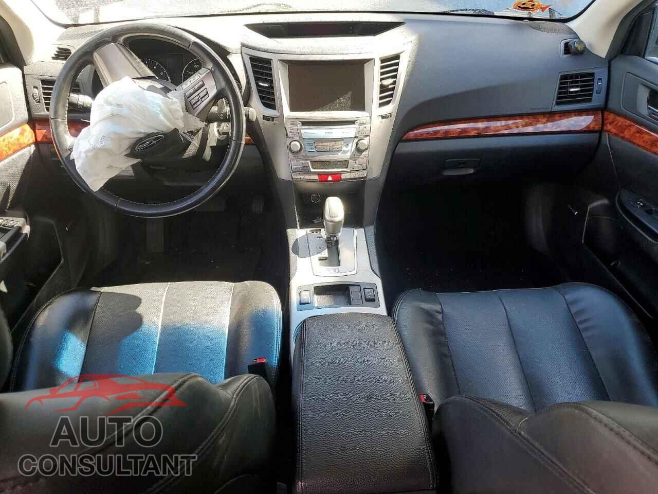 SUBARU OUTBACK 2011 - 4S4BRBLC8B3398815