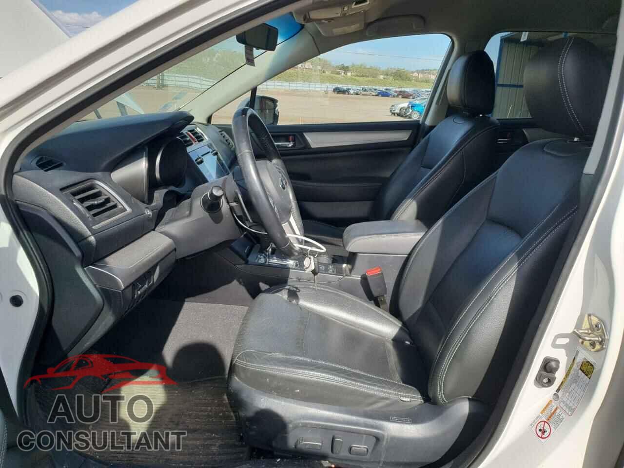 SUBARU OUTBACK 2017 - 4S4BSACC8H3200466