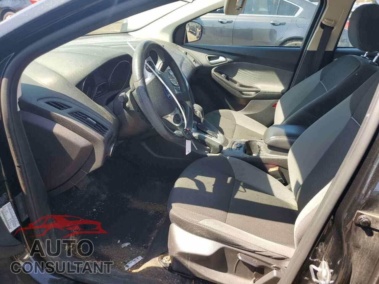 FORD FOCUS 2014 - 1FADP3K22EL377373