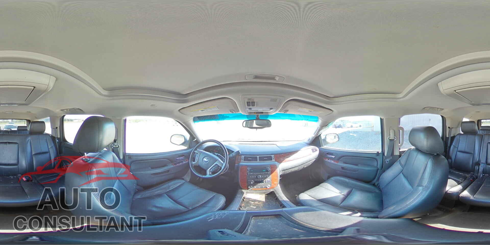 CHEVROLET TAHOE 2013 - 1GNSCBE04DR176398