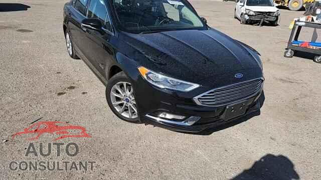 FORD FUSION 2017 - 3FA6P0PU2HR277247