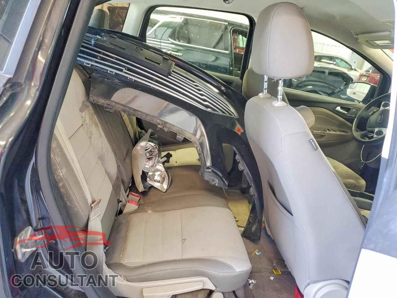 FORD CMAX 2013 - 1FADP5AU8DL538502