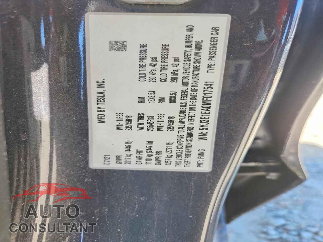 TESLA MODEL 3 2021 - 5YJ3E1EA0MF017541