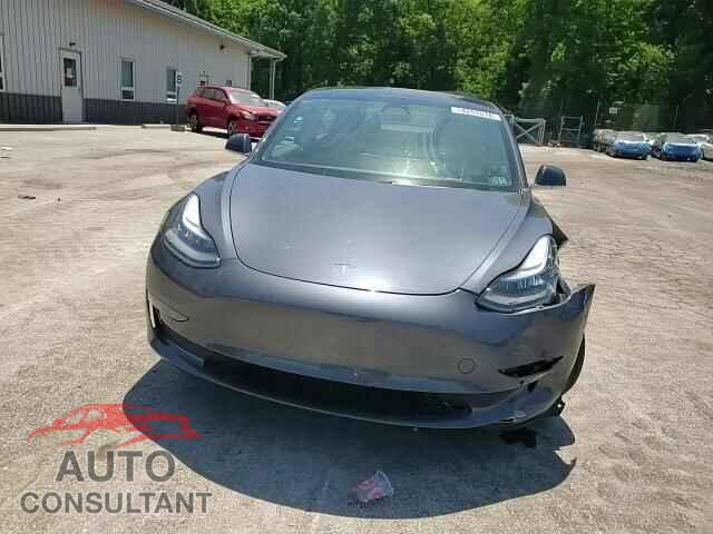 TESLA MODEL 3 2019 - 5YJ3E1EB6KF386507