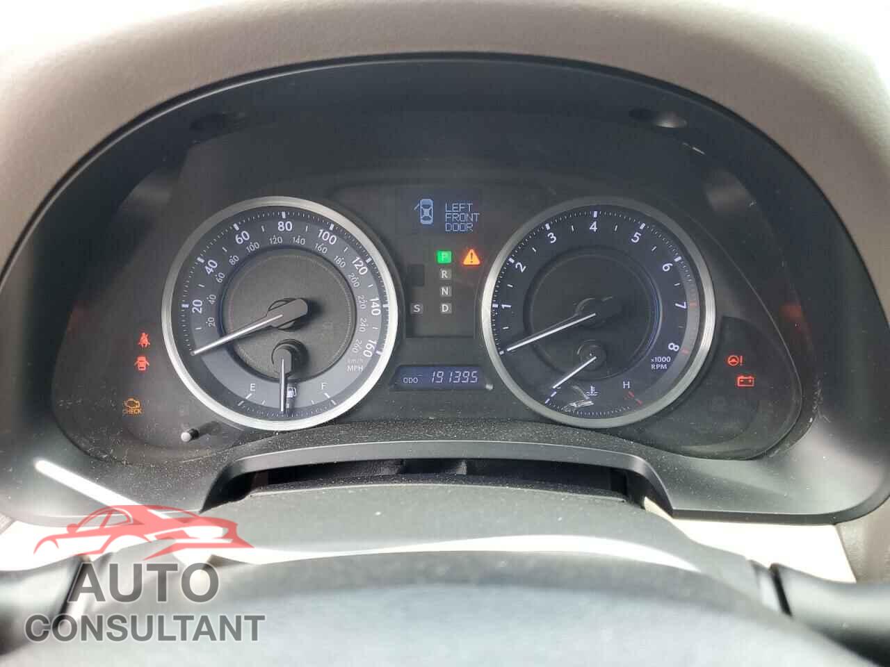 LEXUS IS 2011 - JTHBF5C24B5138307