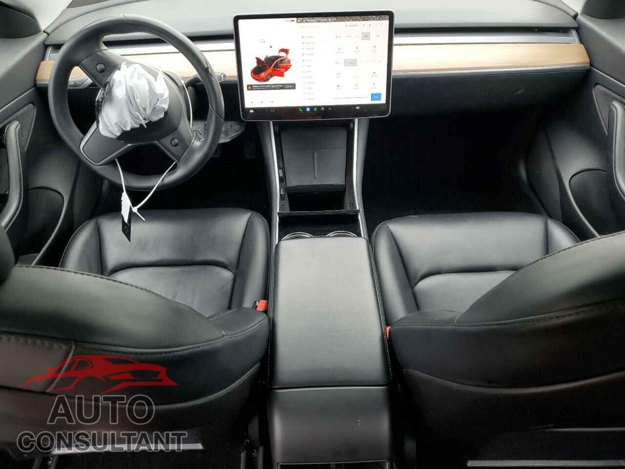 TESLA MODEL 3 2020 - 5YJ3E1EA3LF613533