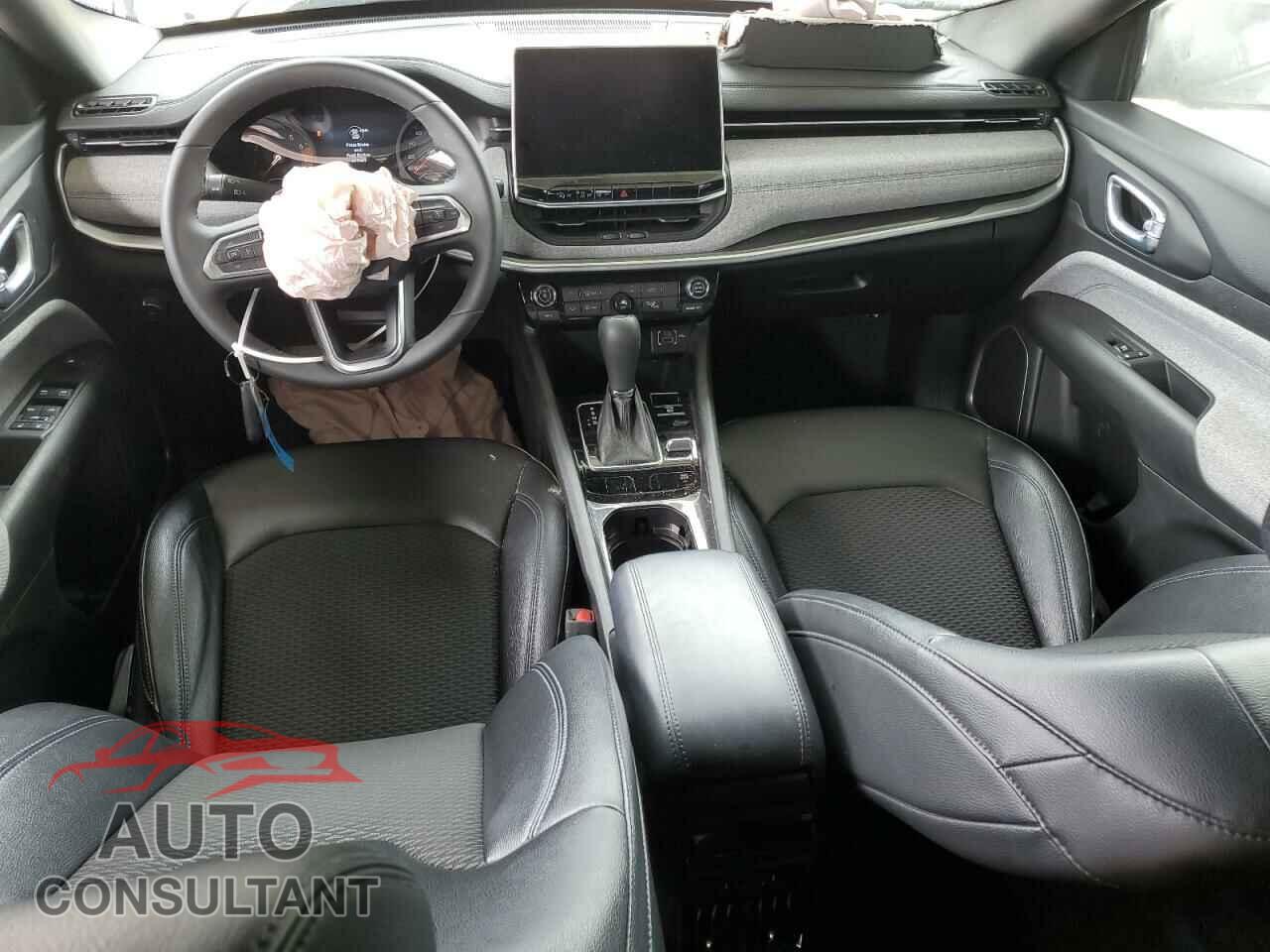 JEEP COMPASS 2024 - 3C4NJDBN8RT111169