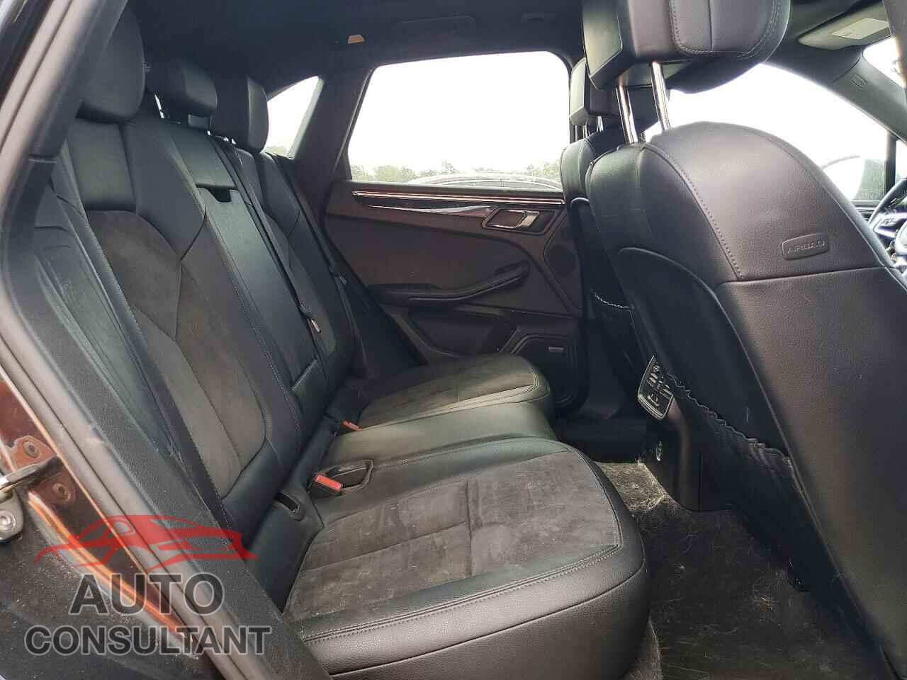 PORSCHE MACAN 2017 - WP1AA2A53HLB00402