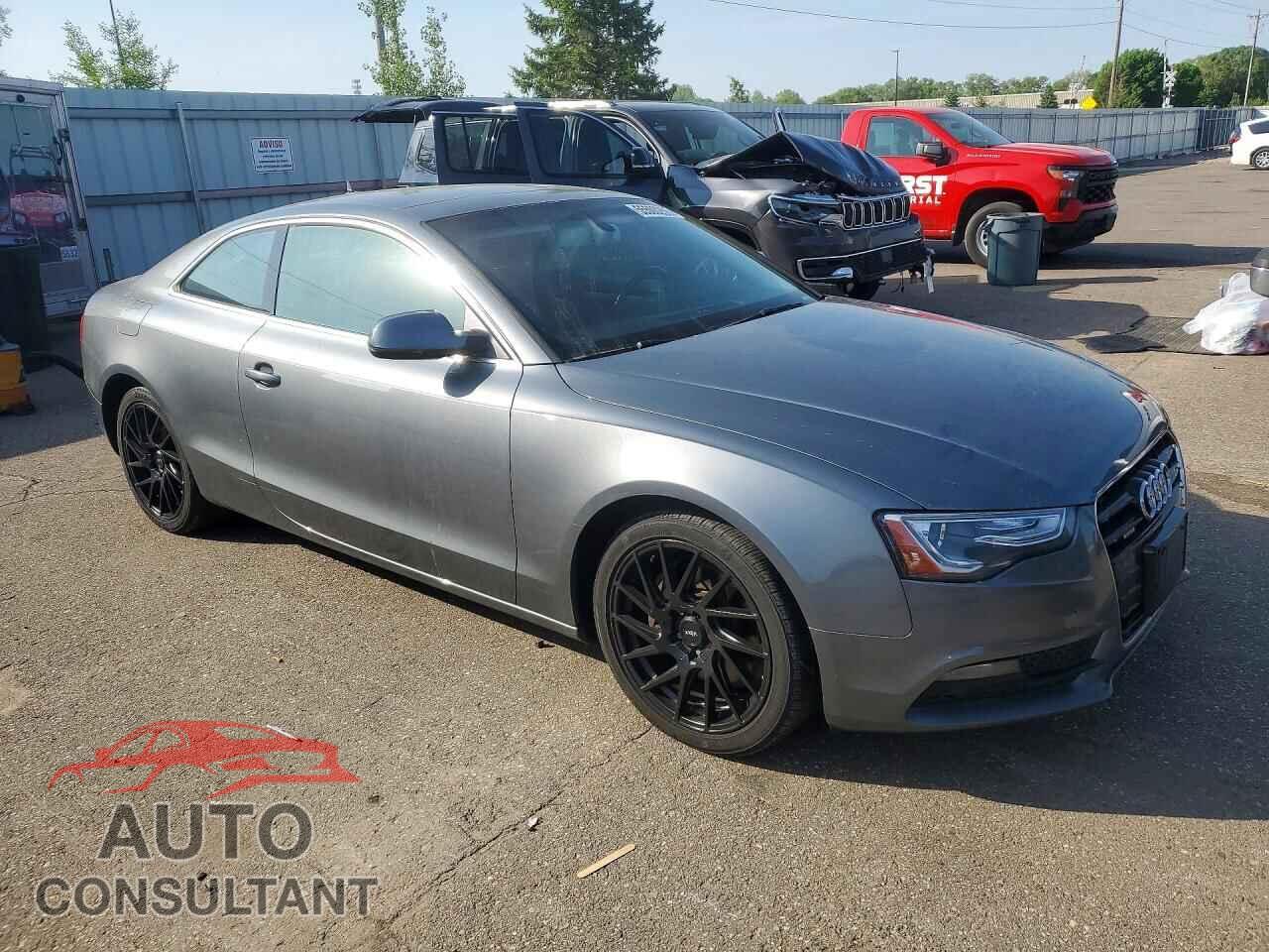 AUDI A5 2013 - WAULFAFR1DA062186