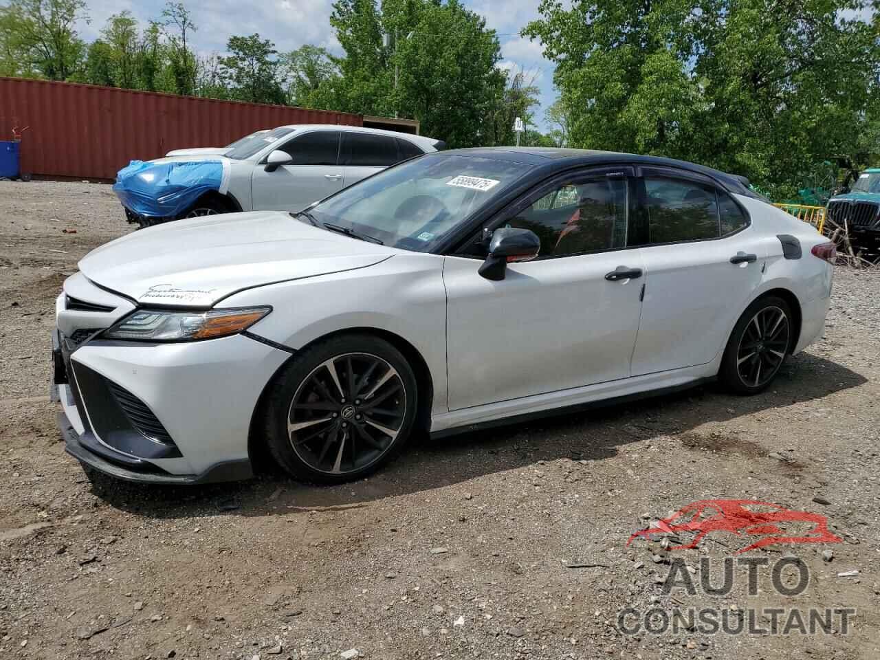 TOYOTA CAMRY 2018 - 4T1BZ1HK3JU014510