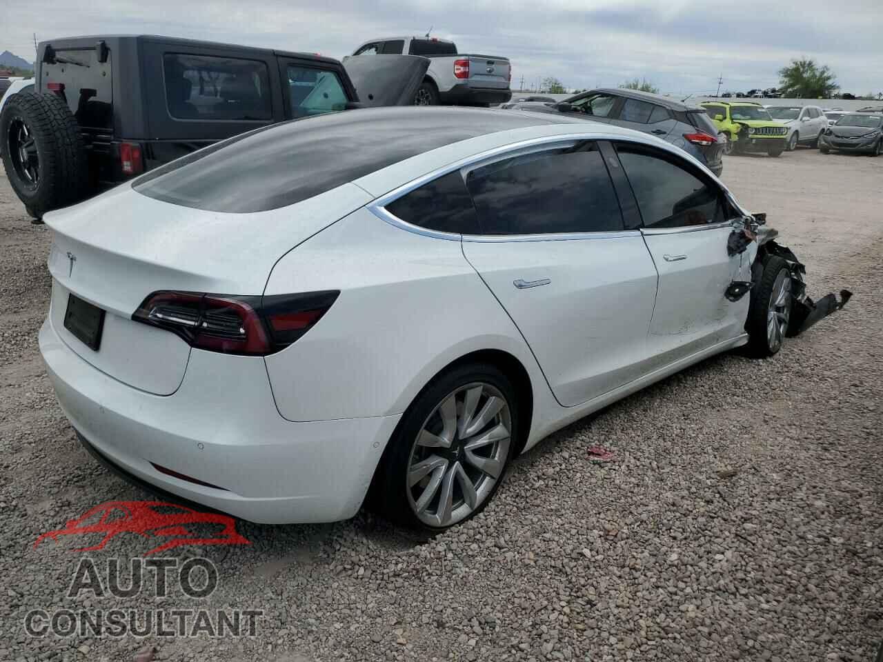 TESLA MODEL 3 2019 - 5YJ3E1EA1KF332894