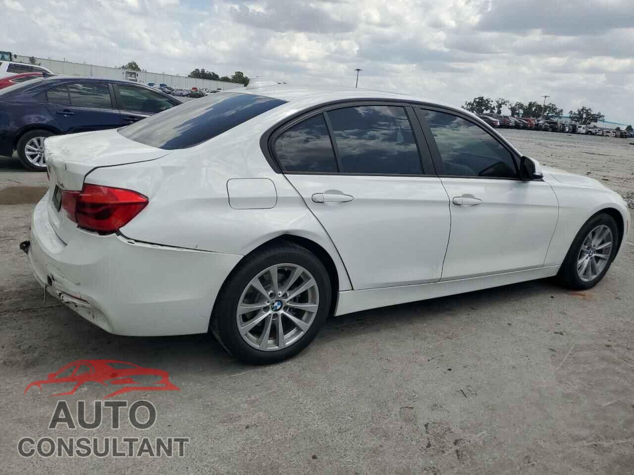 BMW 3 SERIES 2018 - WBA8A3C51JA494452