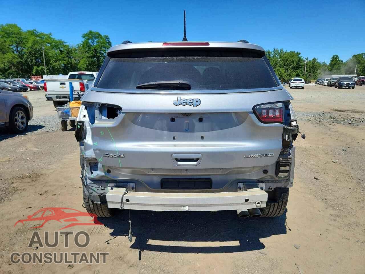 JEEP COMPASS 2019 - 3C4NJDCBXKT753497