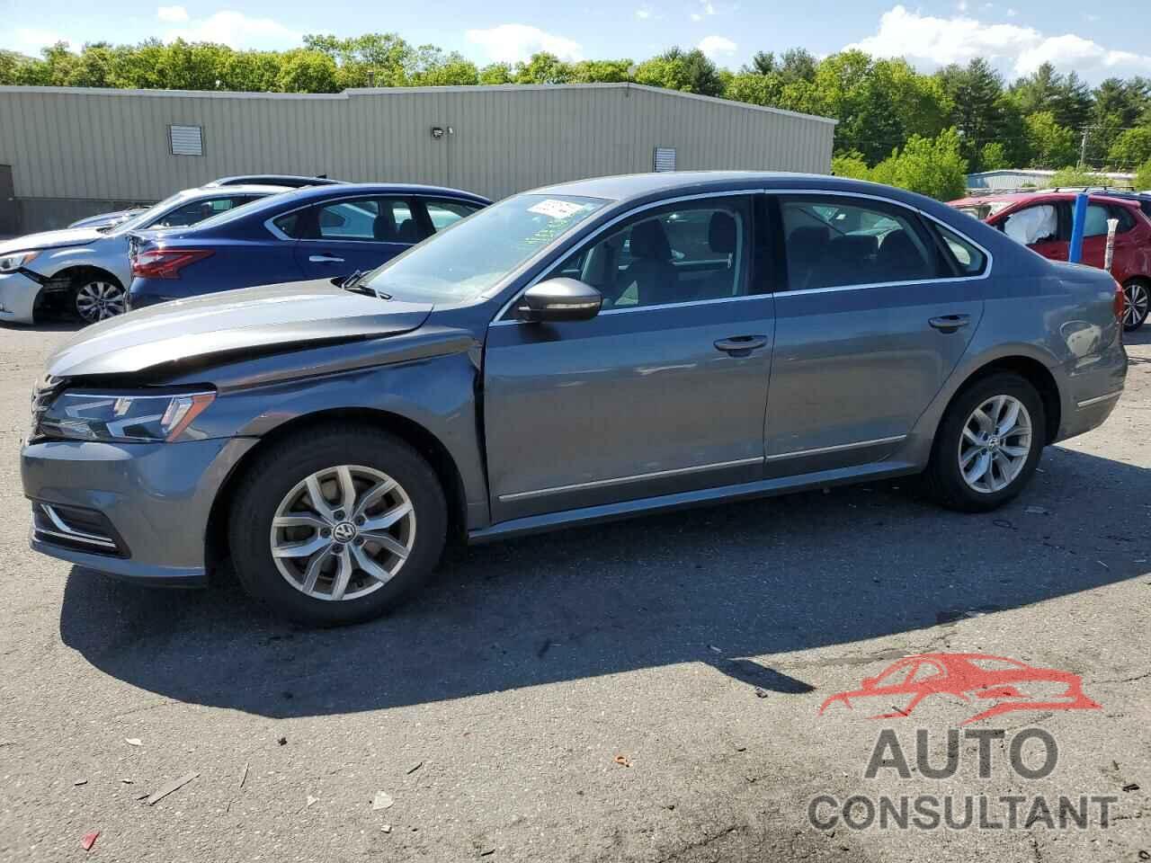 VOLKSWAGEN PASSAT 2017 - 1VWAT7A36HC017129