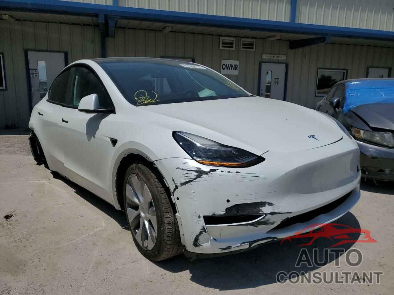 TESLA MODEL Y 2021 - 5YJYGDEEXMF069666