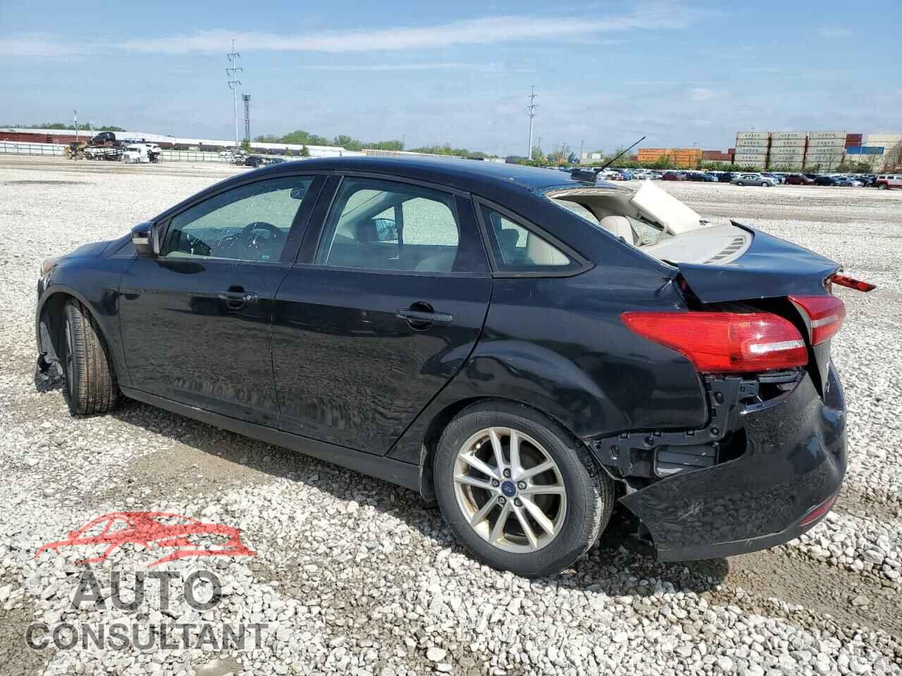 FORD FOCUS 2015 - 1FADP3F29FL229457