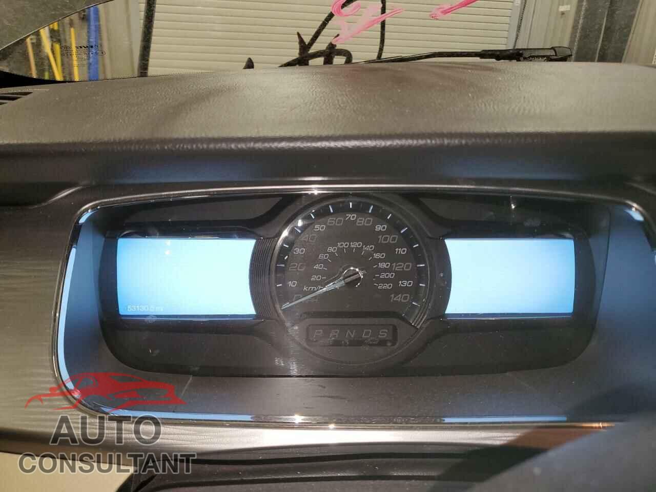 FORD TAURUS 2015 - 1FAHP2E83FG163434