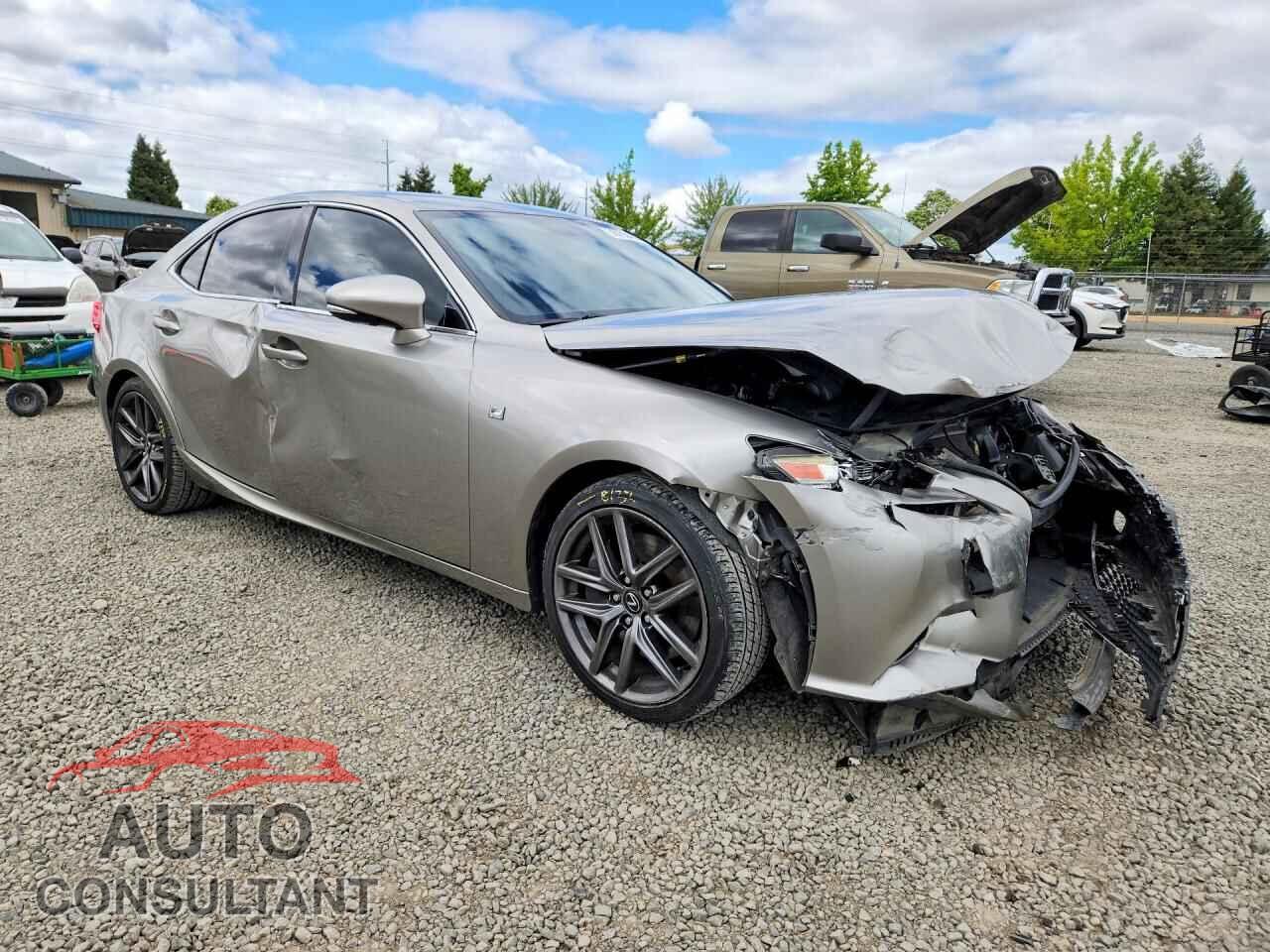LEXUS IS 2015 - JTHBE1D25F5020346