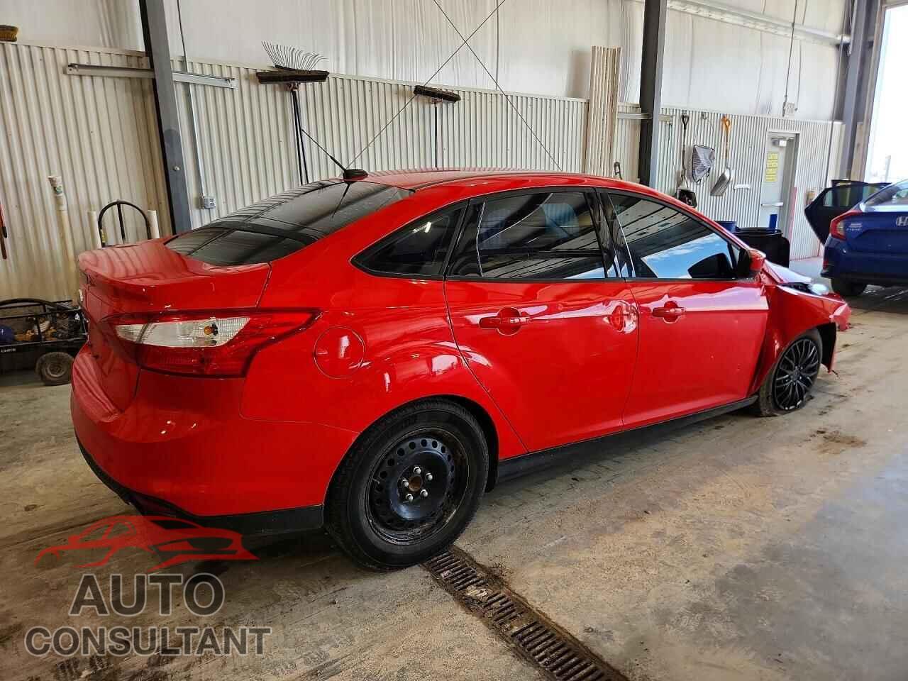 FORD FOCUS 2012 - 1FAHP3F26CL174835