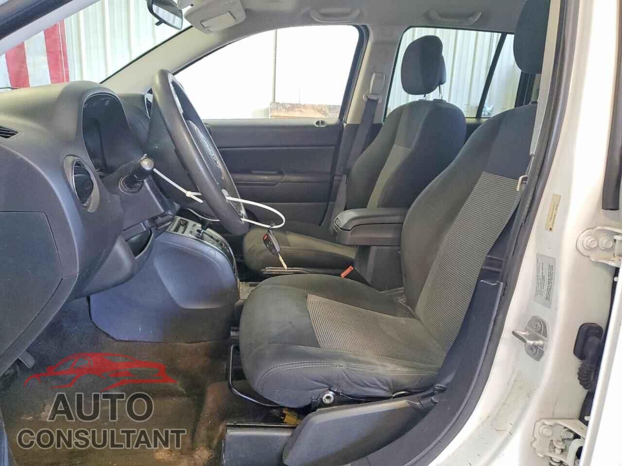 JEEP COMPASS 2015 - 1C4NJDBB1FD232312