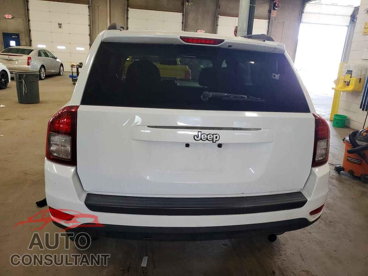 JEEP COMPASS 2015 - 1C4NJCBA3FD249680