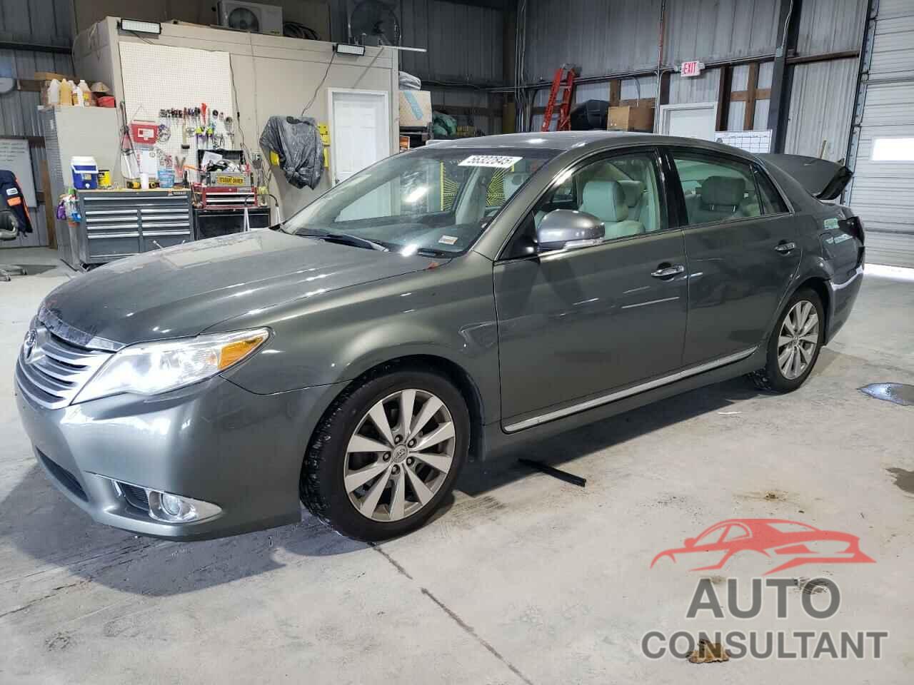TOYOTA AVALON 2011 - 4T1BK3DB8BU381605