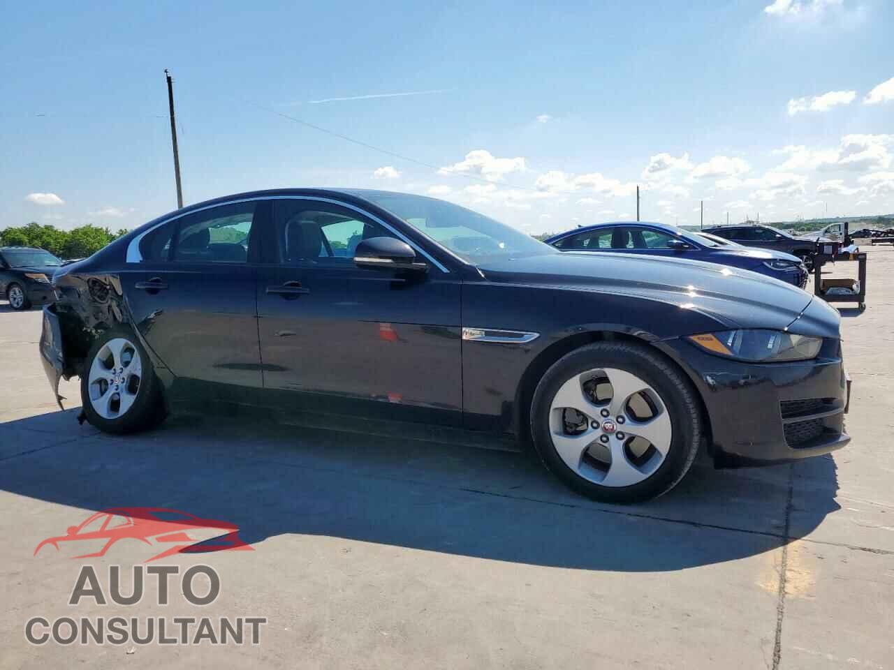 JAGUAR XE 2017 - SAJAR4BG3HA969942