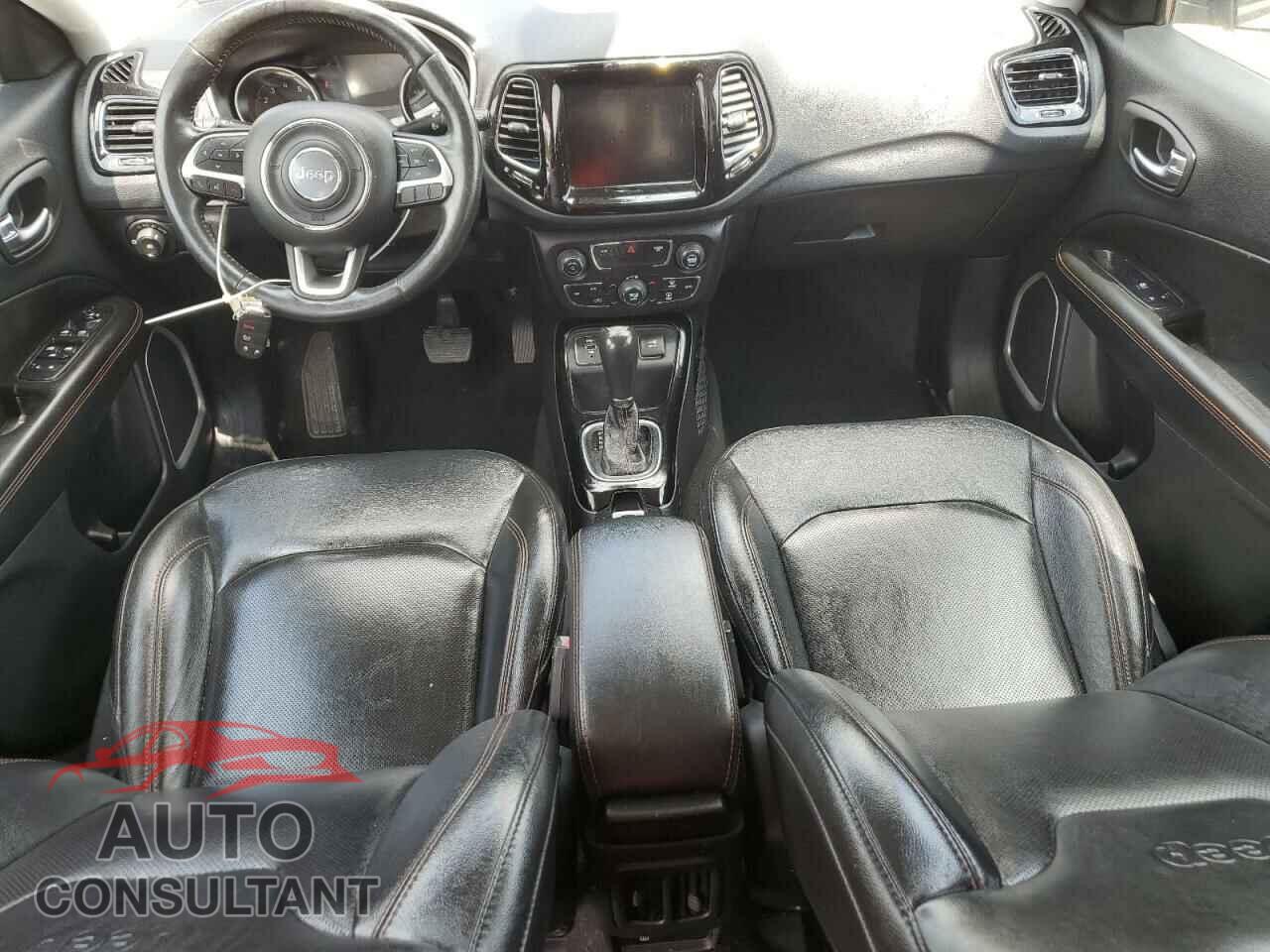 JEEP COMPASS 2019 - 3C4NJCCB8KT660178