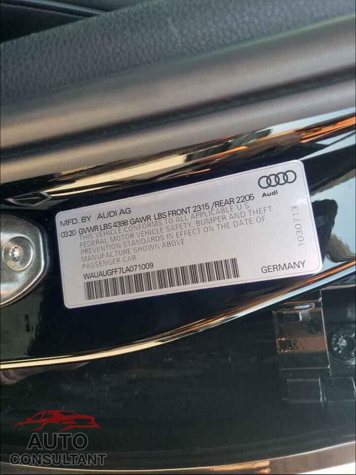 AUDI A3 2020 - WAUAUGFF7LA071009