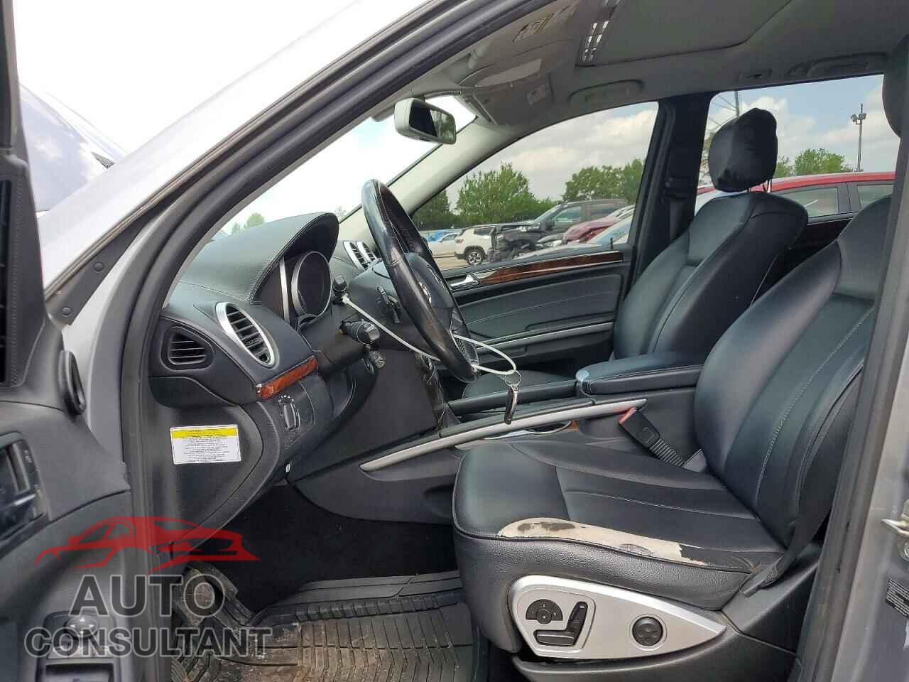 MERCEDES-BENZ GL-CLASS 2012 - 4JGBF7BE3CA774004