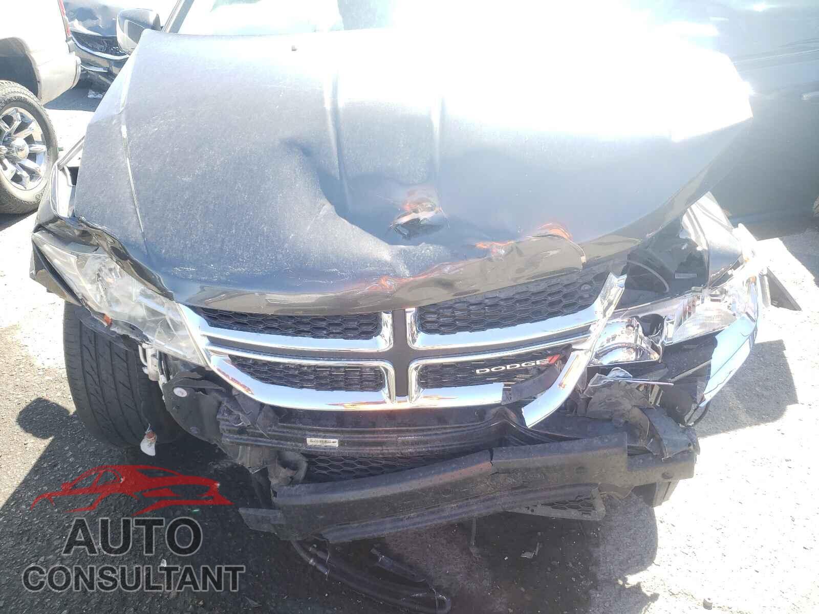 DODGE JOURNEY 2017 - 3C4PDCBG2HT588772